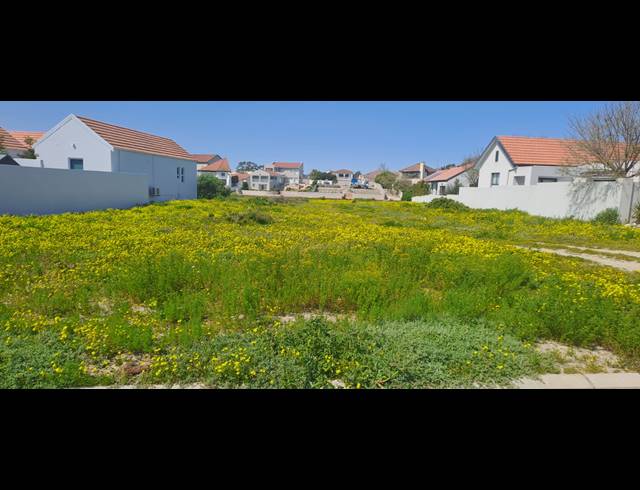 864M² VACANT LAND FOR SALE IN PORT OWEN